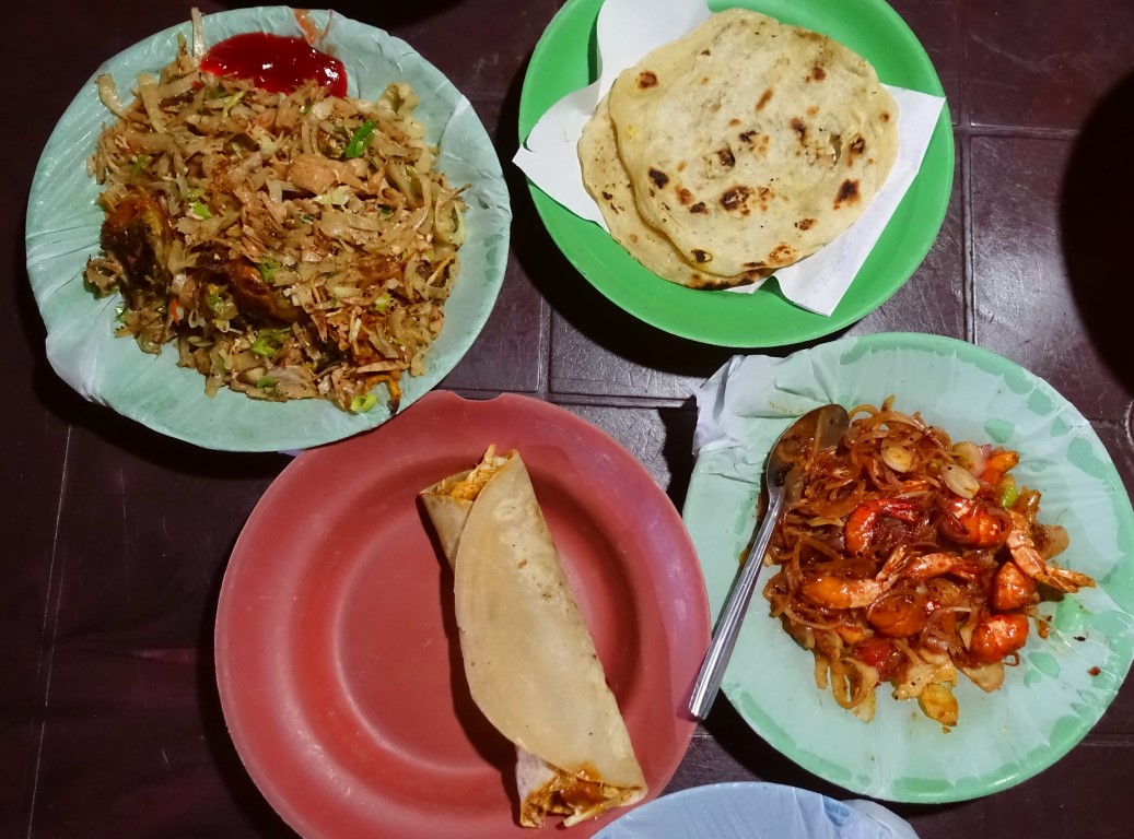 Street Food in Galle Face Green Colombo